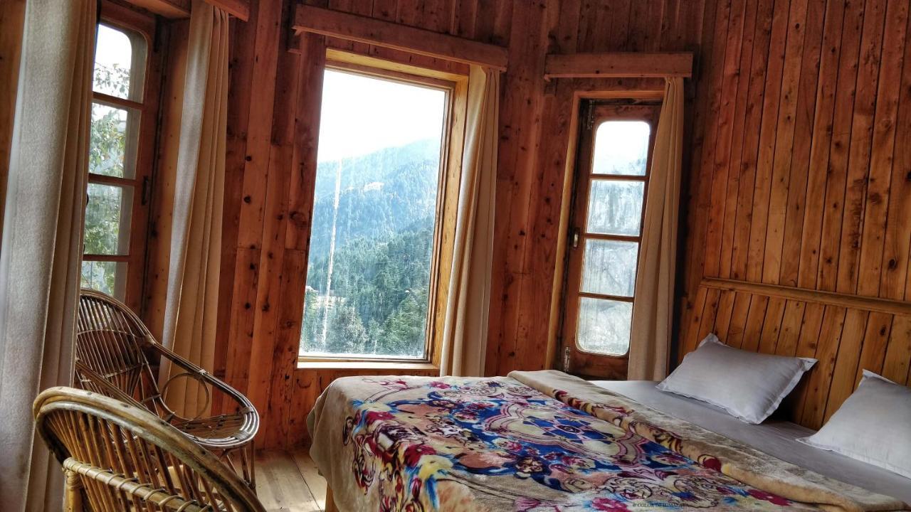 Loghouse At Khajjiar Lake Εξωτερικό φωτογραφία